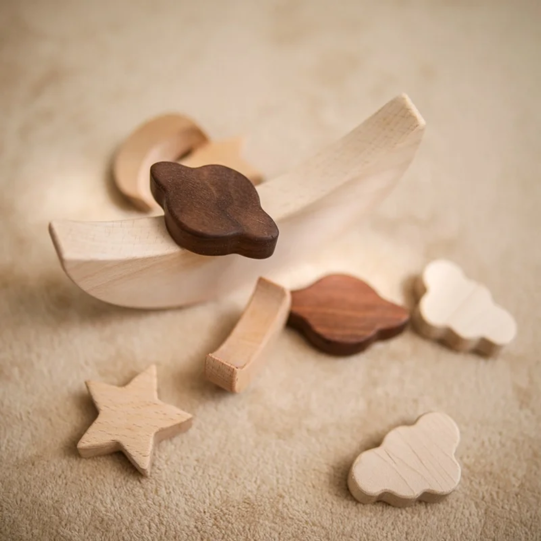 Cresecnt Balance Toy